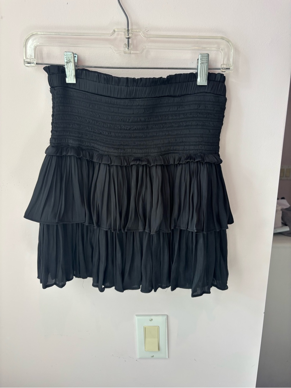 Smocked Tiered Mini Skirt - Black